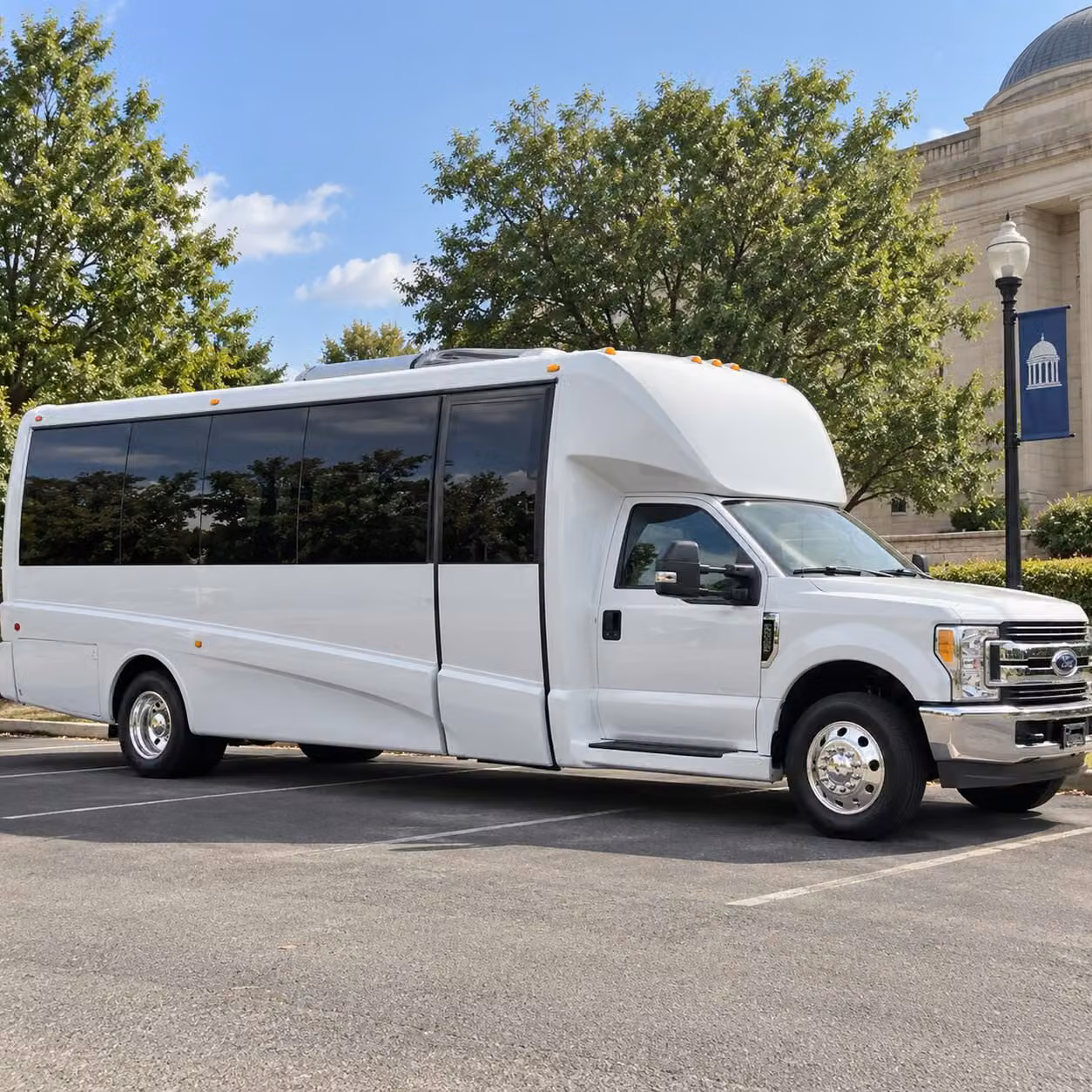 15 passenger minibus