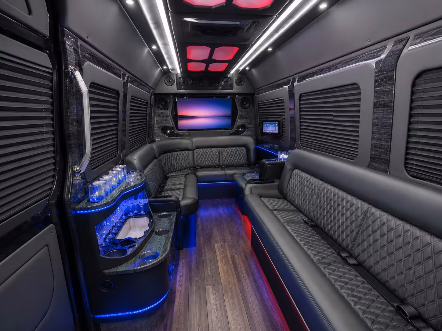 recurring employee and personnel shuttle services for hialeah government agencies
