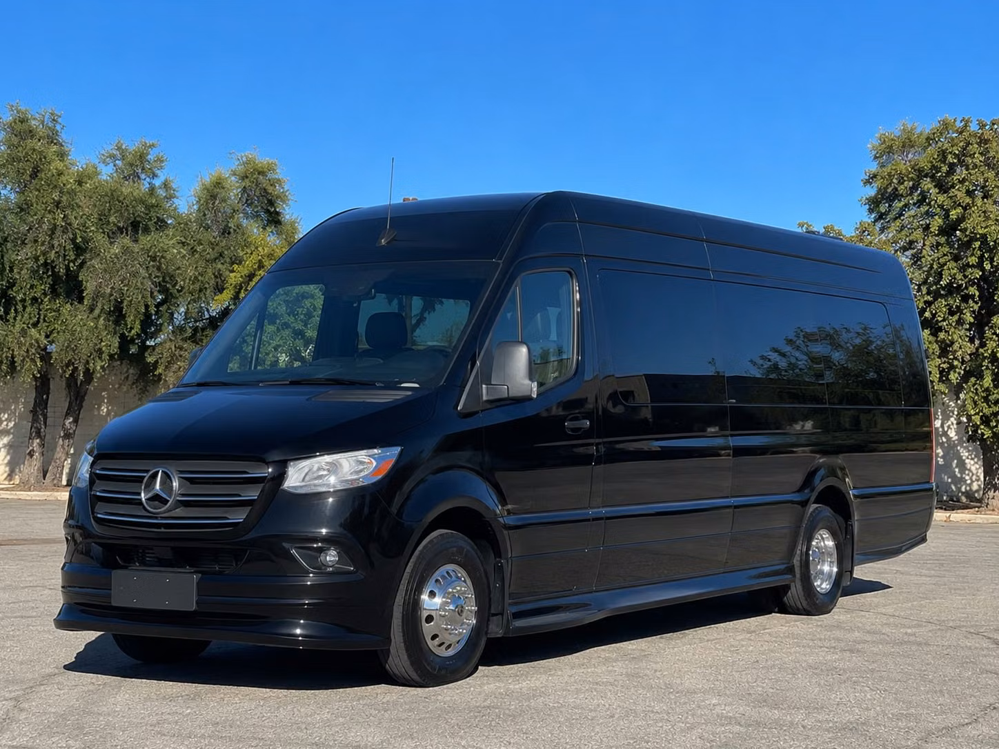 transportation serving hialeah and nearby cities